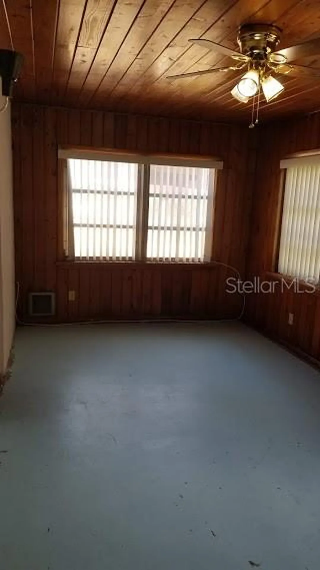10209 N Valle Drive Tampa FL 33612