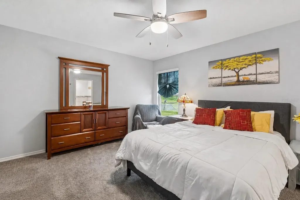 6917 Gideon Circle Zephyrhills FL 33541