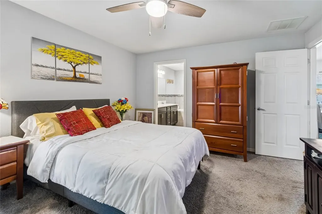 6917 Gideon Circle Zephyrhills FL 33541