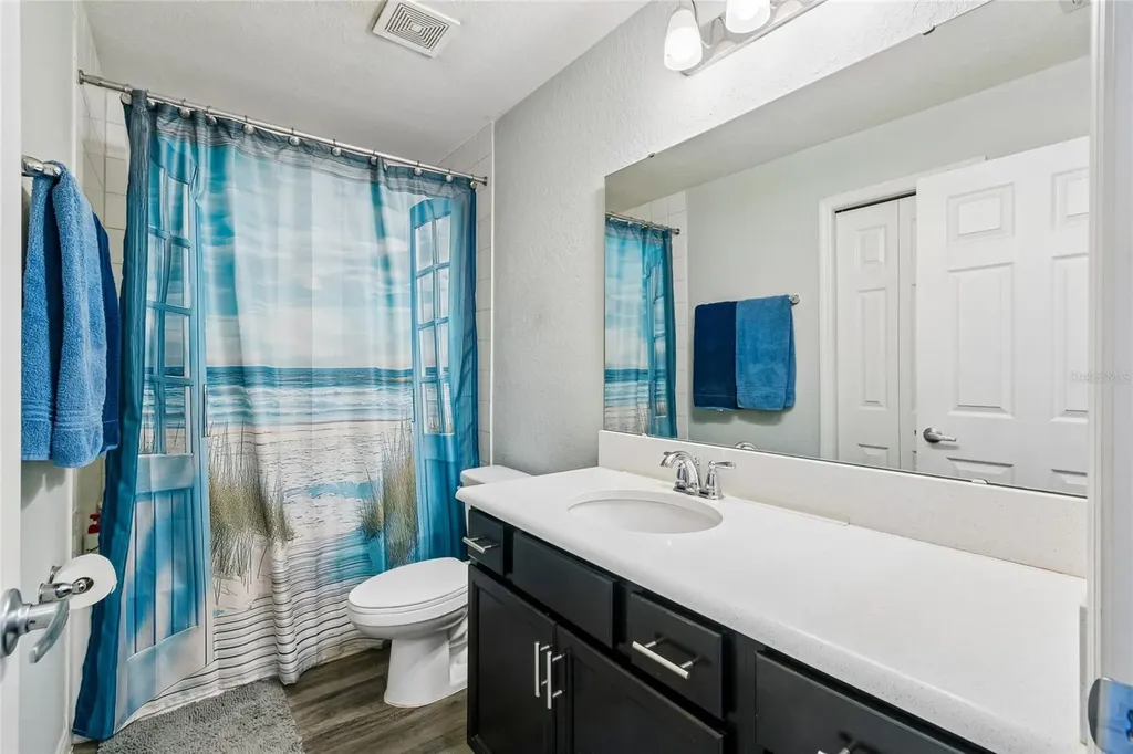6917 Gideon Circle Zephyrhills FL 33541