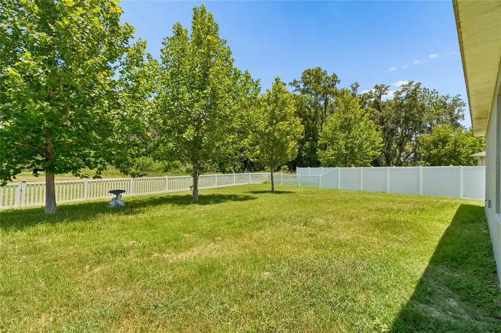 6917 Gideon Circle Zephyrhills FL 33541