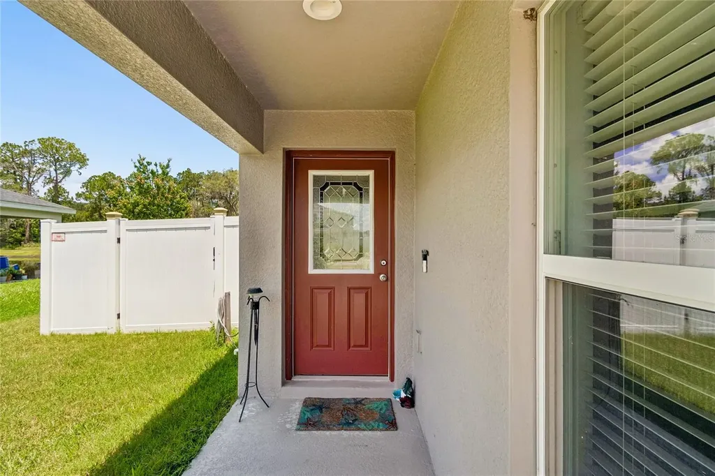 6917 Gideon Circle Zephyrhills FL 33541