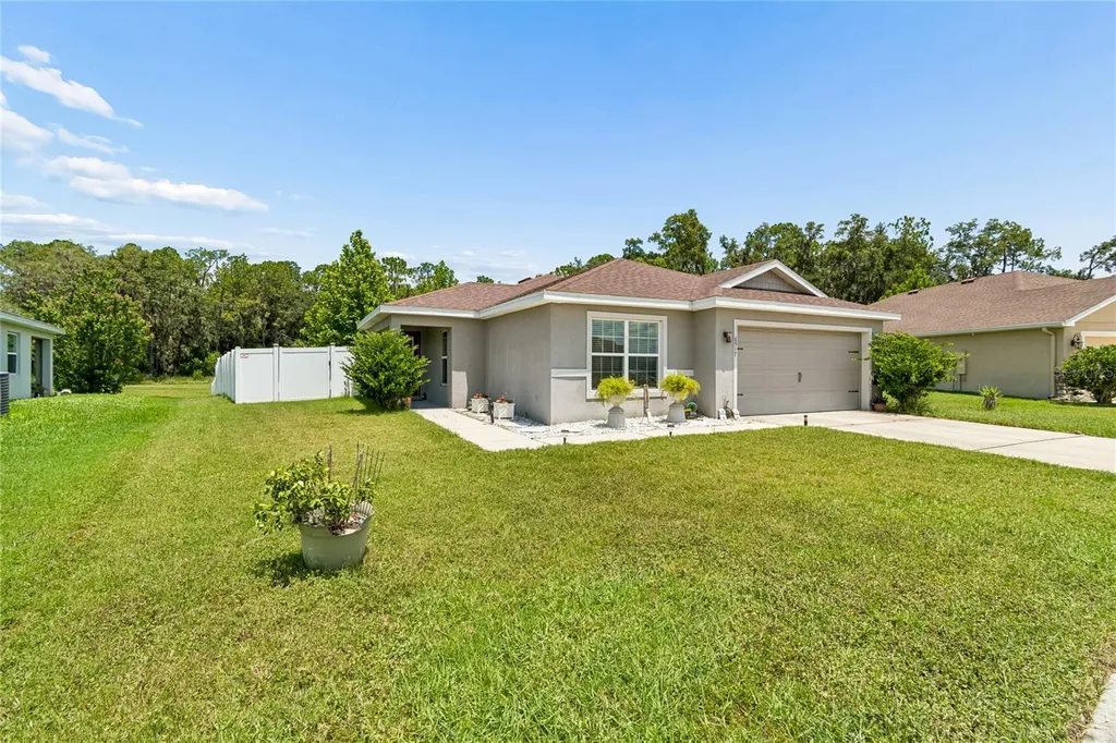 6917 Gideon Circle Zephyrhills FL 33541