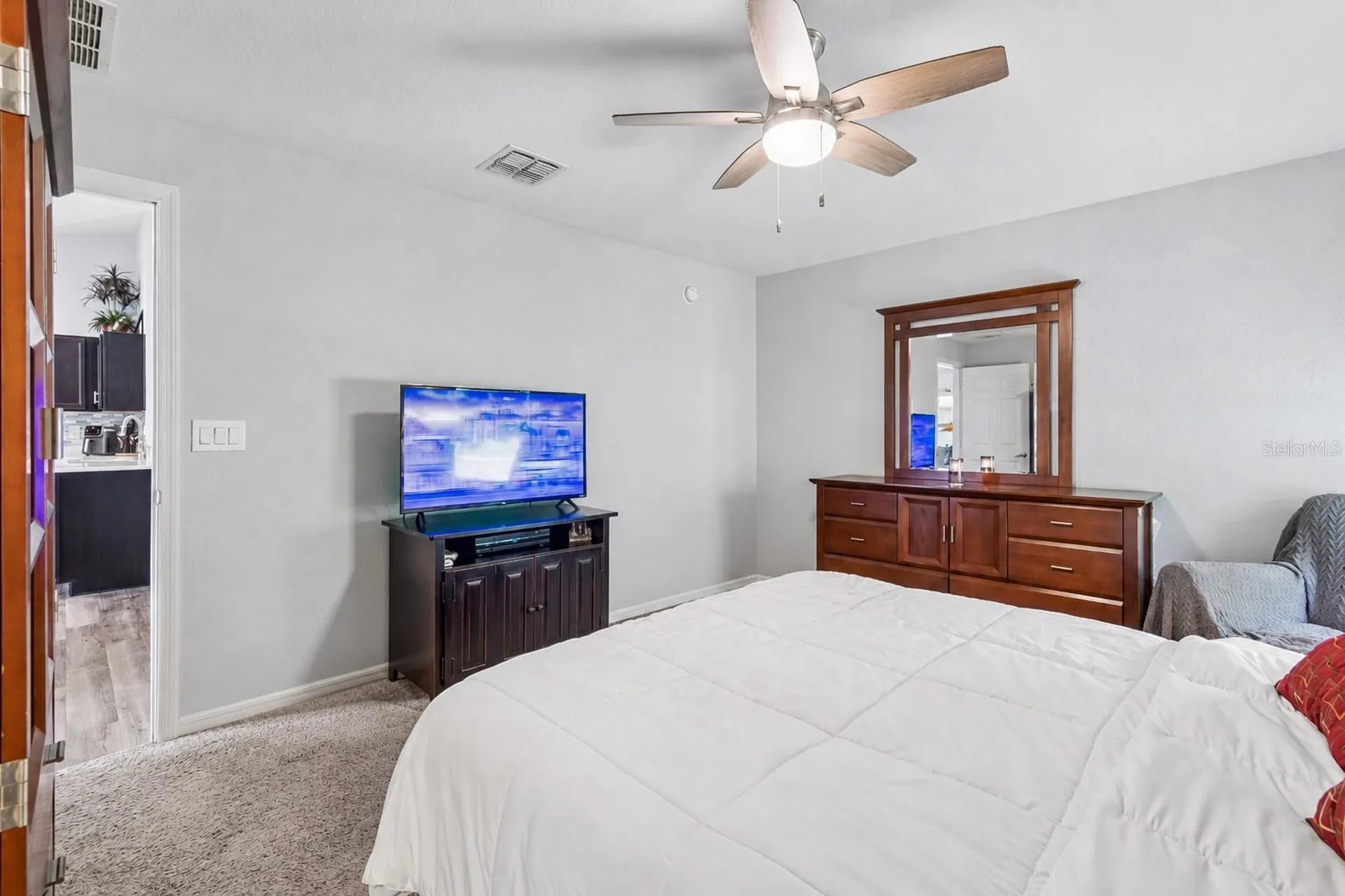 6917 Gideon Circle Zephyrhills FL 33541