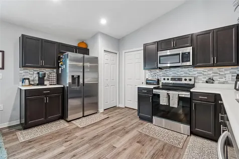 6917 Gideon Circle Zephyrhills FL 33541