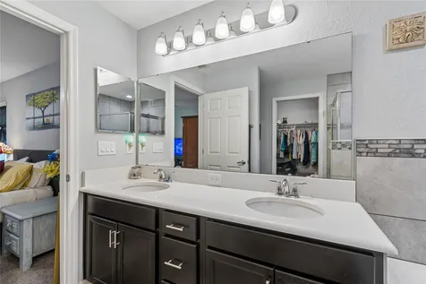 6917 Gideon Circle Zephyrhills FL 33541