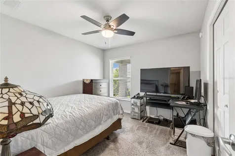 6917 Gideon Circle Zephyrhills FL 33541
