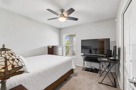 6917 Gideon Circle Zephyrhills FL 33541