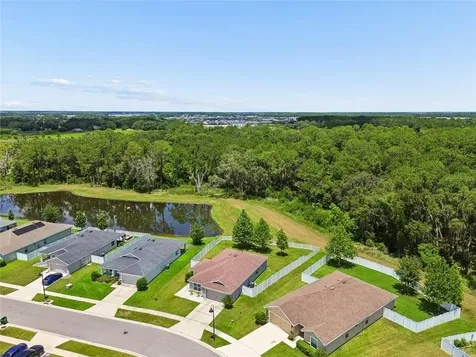 6917 Gideon Circle Zephyrhills FL 33541