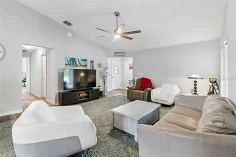 6917 Gideon Circle Zephyrhills FL 33541
