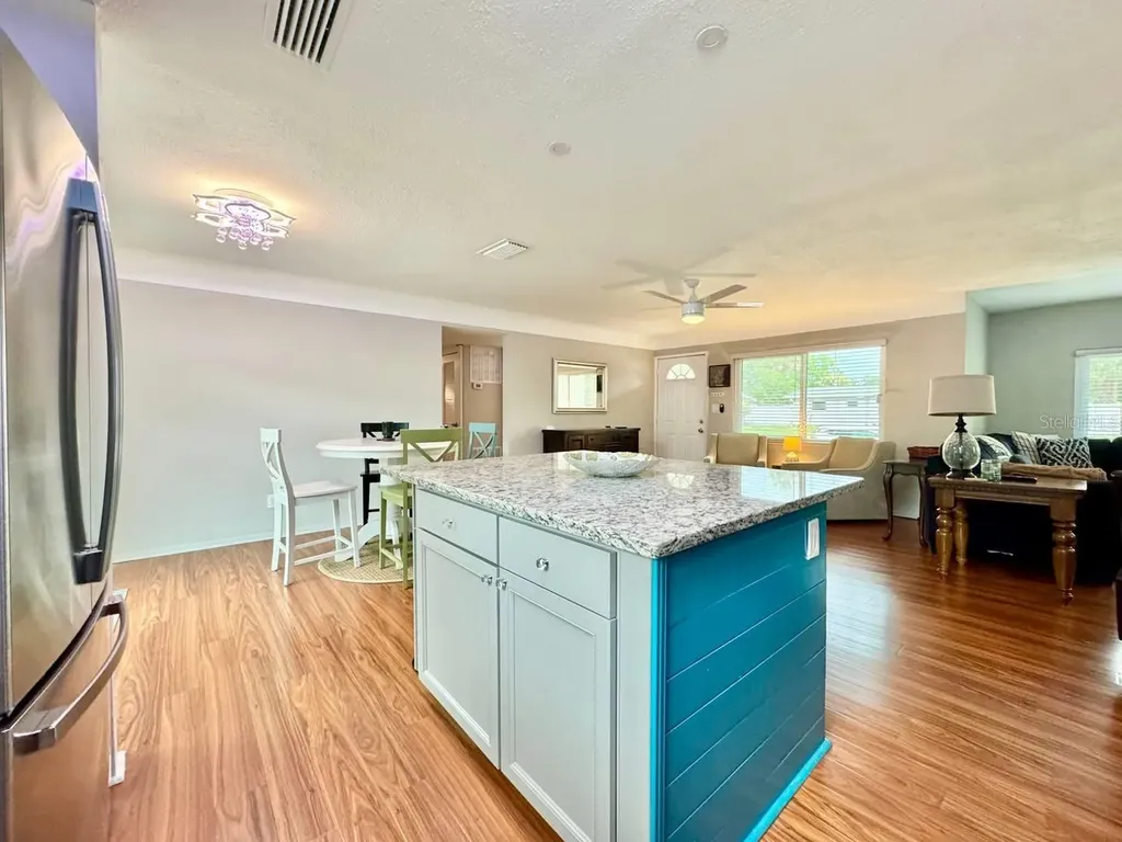 3957 Wahoo Drive SE St Petersburg FL 33705