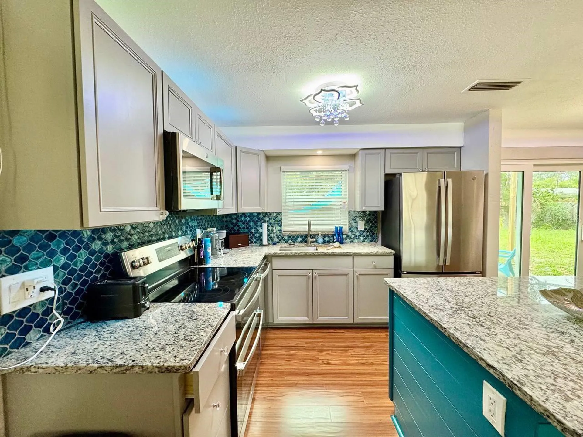 3957 Wahoo Drive SE St Petersburg FL 33705