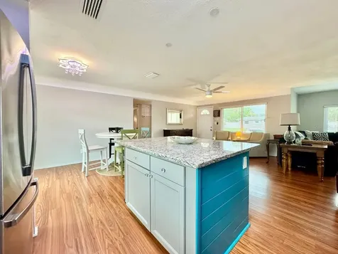 3957 Wahoo Drive SE St Petersburg FL 33705