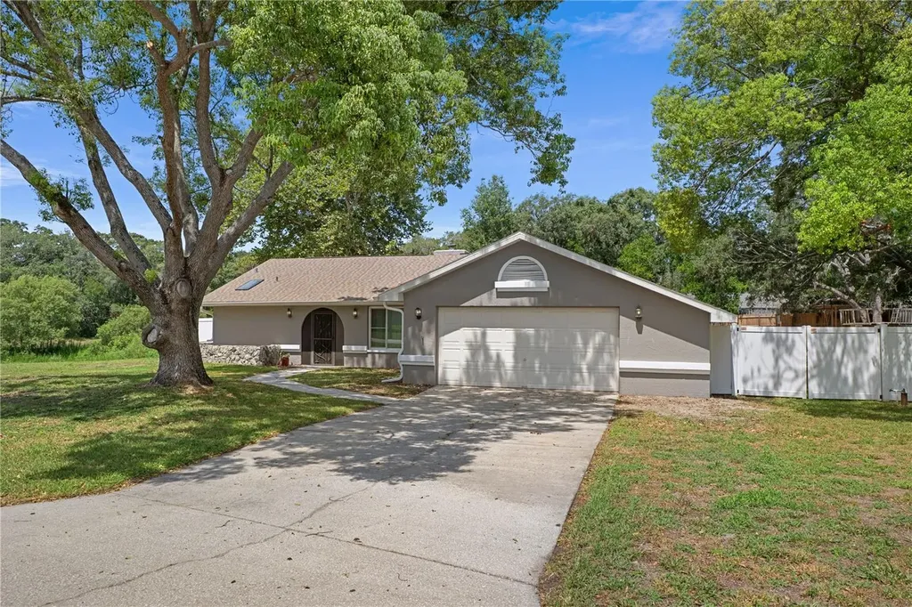 143 Oak Lake Drive Spring Hill FL 34608