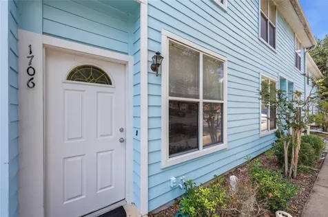 3890 SW 20th Avenue Gainesville FL 32607