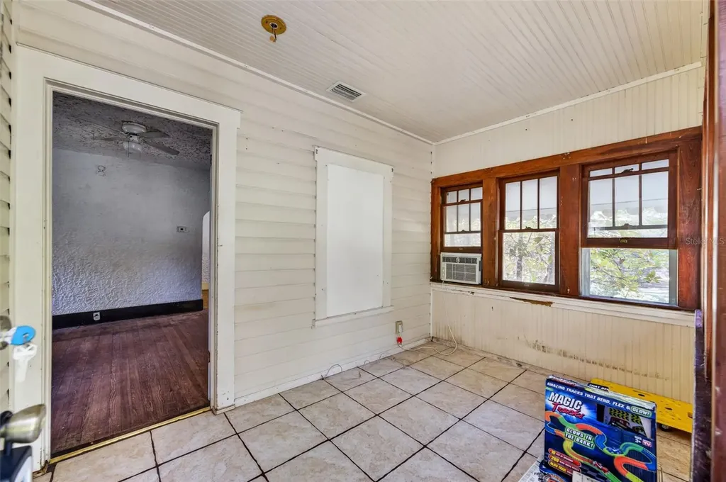 1059 Bedell Avenue Lake Helen FL 32744