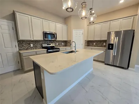 2081 Standing Rock Circle Winter Garden FL 34787