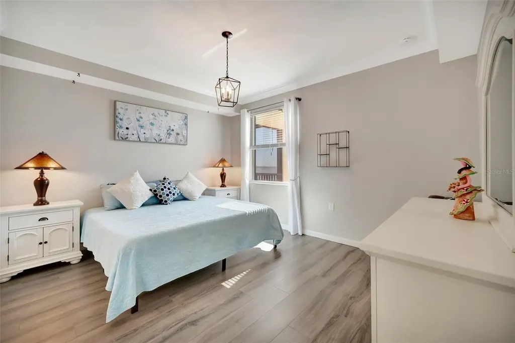 1020 Tidewater Shores Loop Bradenton FL 34208