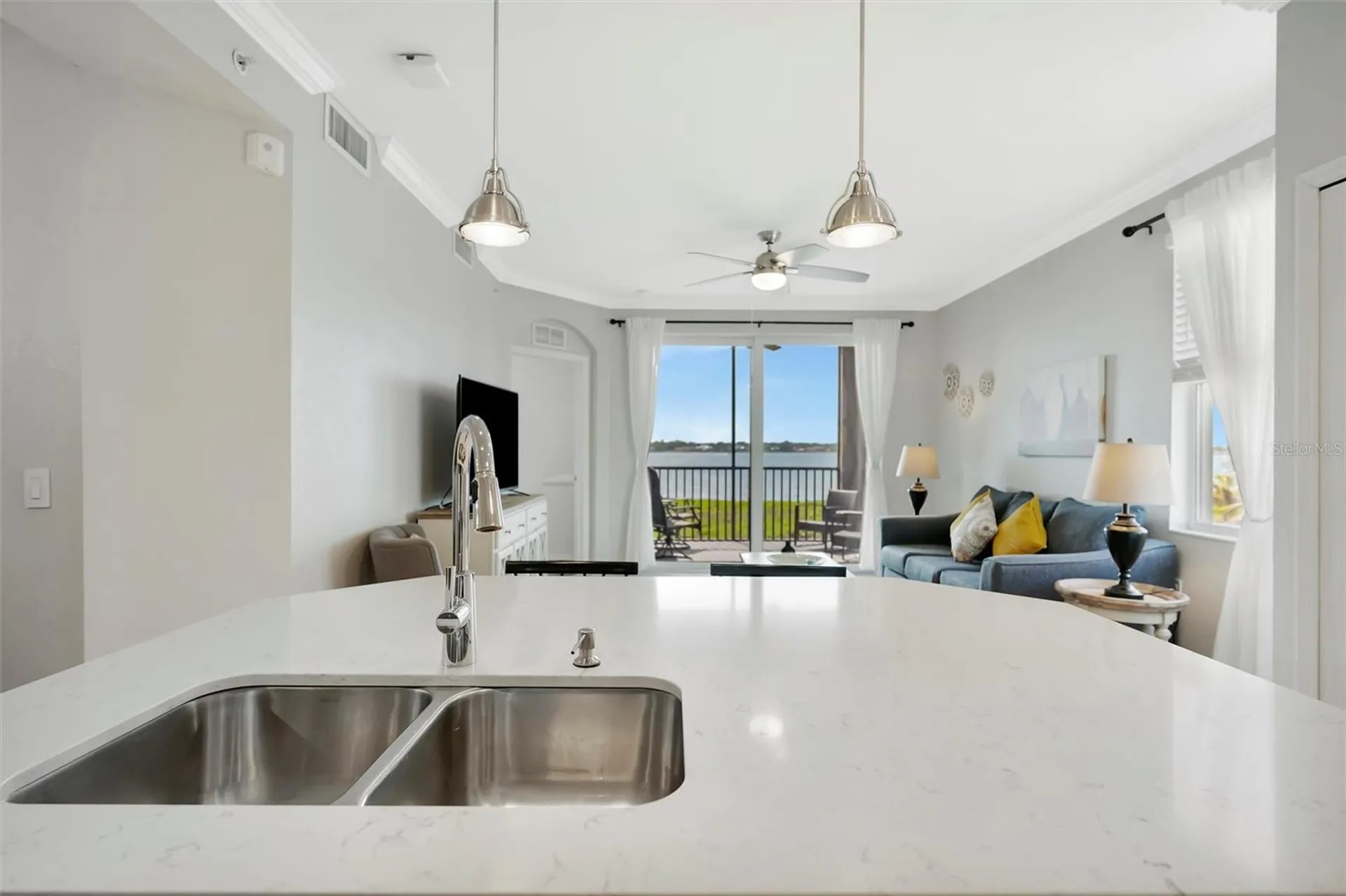 1020 Tidewater Shores Loop Bradenton FL 34208