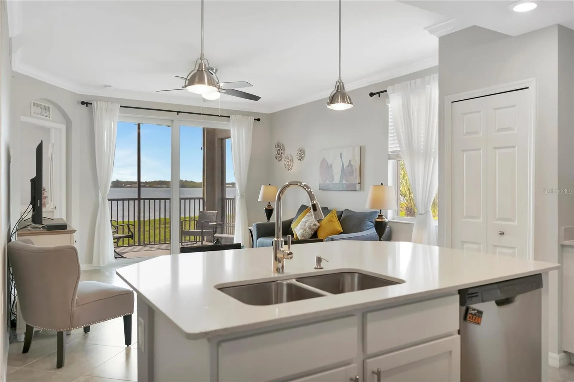 1020 Tidewater Shores Loop Bradenton FL 34208