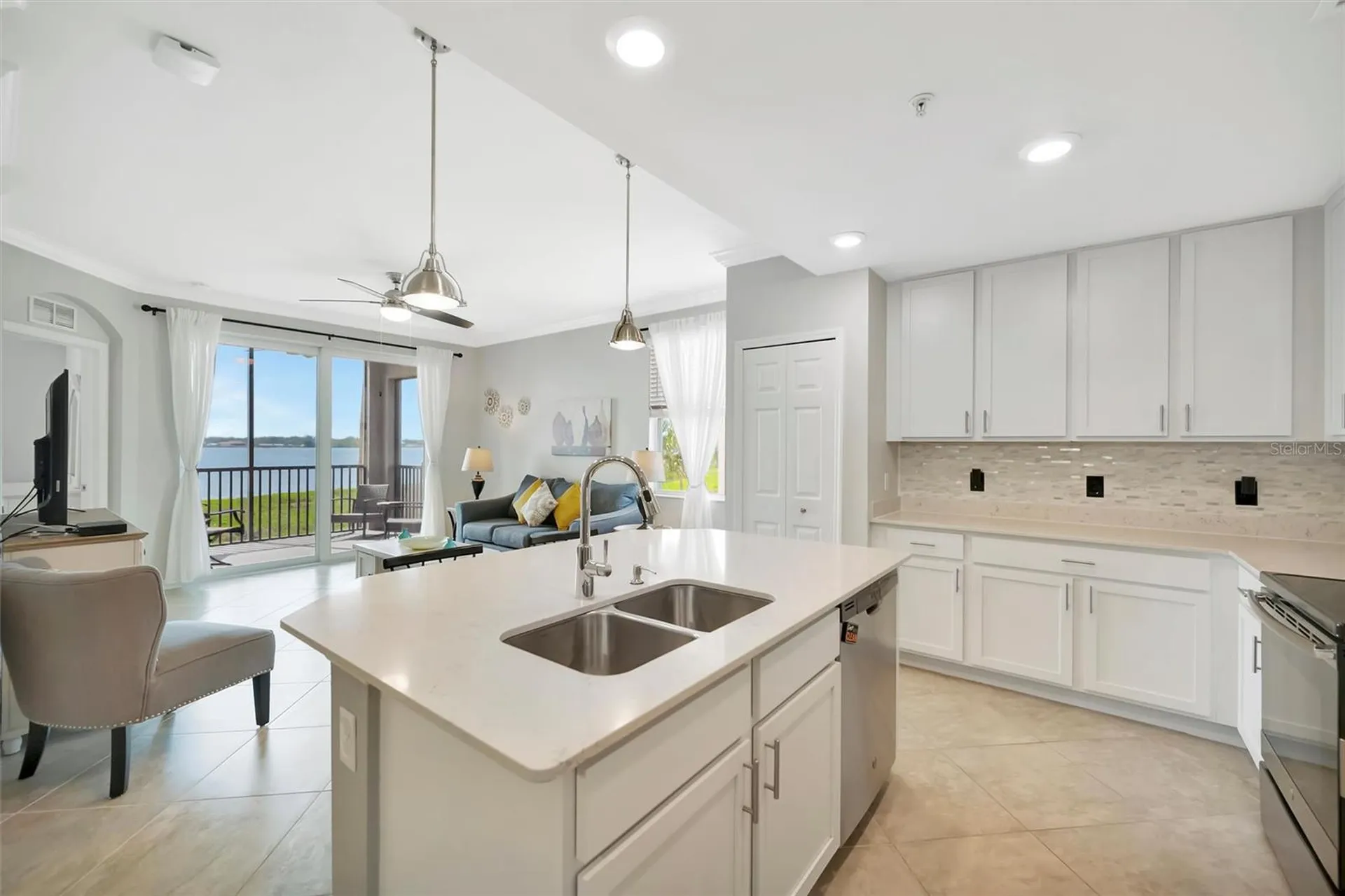 1020 Tidewater Shores Loop Bradenton FL 34208