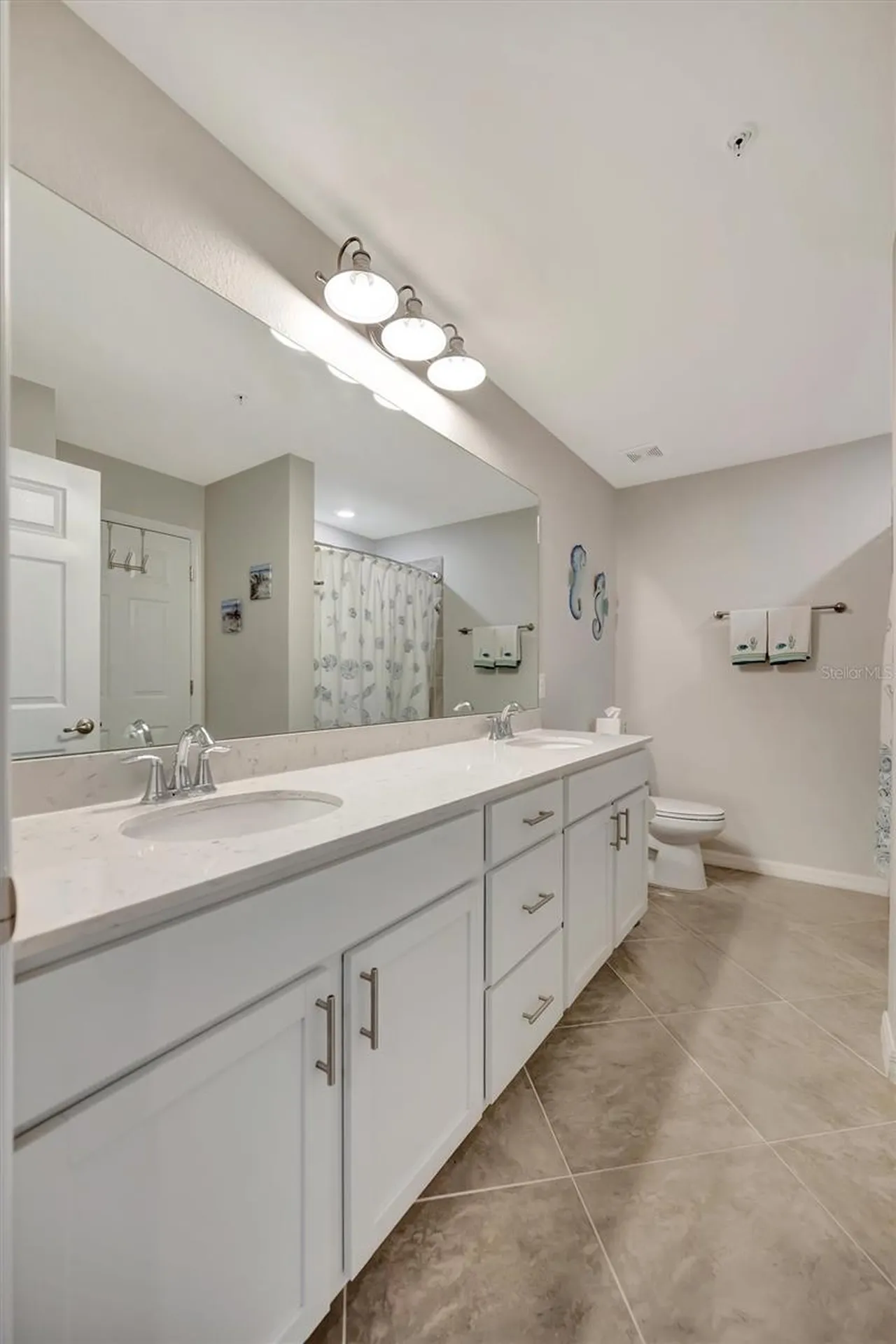 1020 Tidewater Shores Loop Bradenton FL 34208
