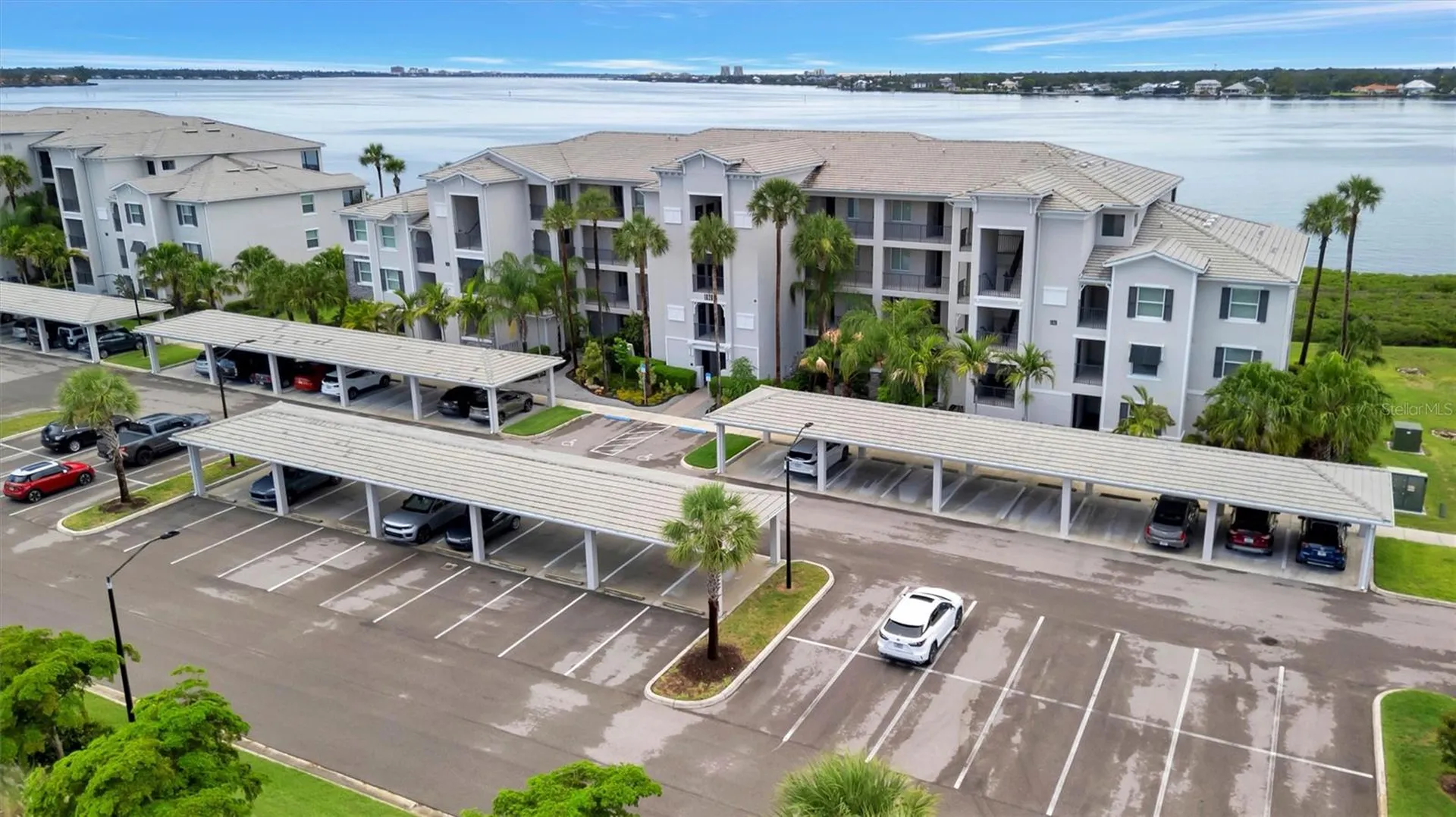 1020 Tidewater Shores Loop Bradenton FL 34208