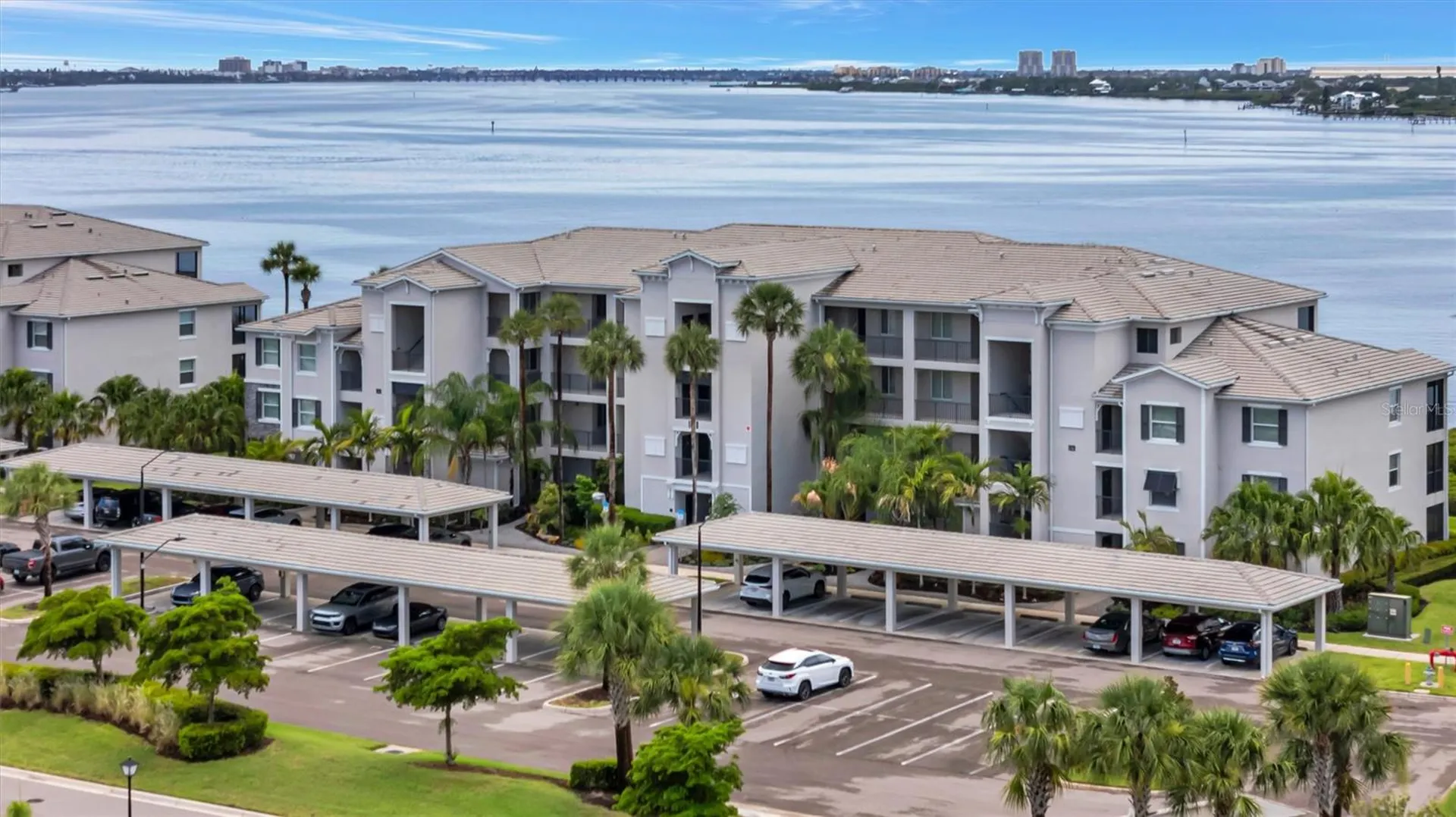 1020 Tidewater Shores Loop Bradenton FL 34208