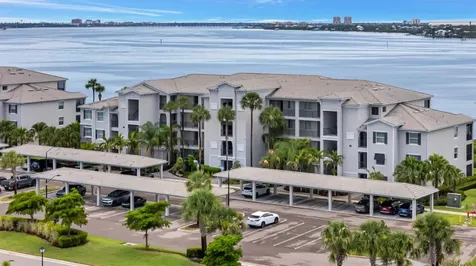 1020 Tidewater Shores Loop Bradenton FL 34208