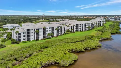 1020 Tidewater Shores Loop Bradenton FL 34208