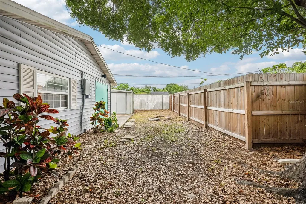 1120 56th Avenue N St Petersburg FL 33703