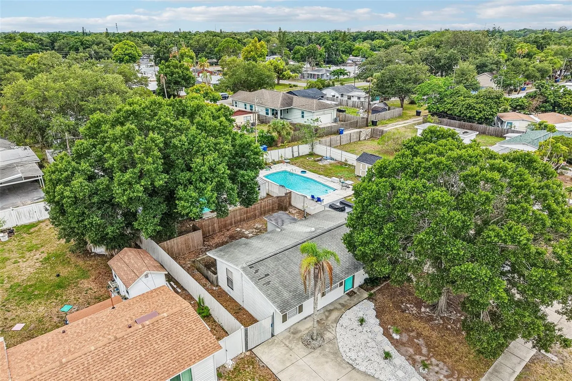 1120 56th Avenue N St Petersburg FL 33703