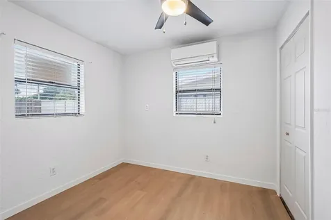 1120 56th Avenue N St Petersburg FL 33703