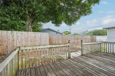 1120 56th Avenue N St Petersburg FL 33703