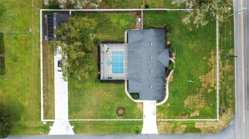 2404 Gibsonia Galloway Road Lakeland FL 33810