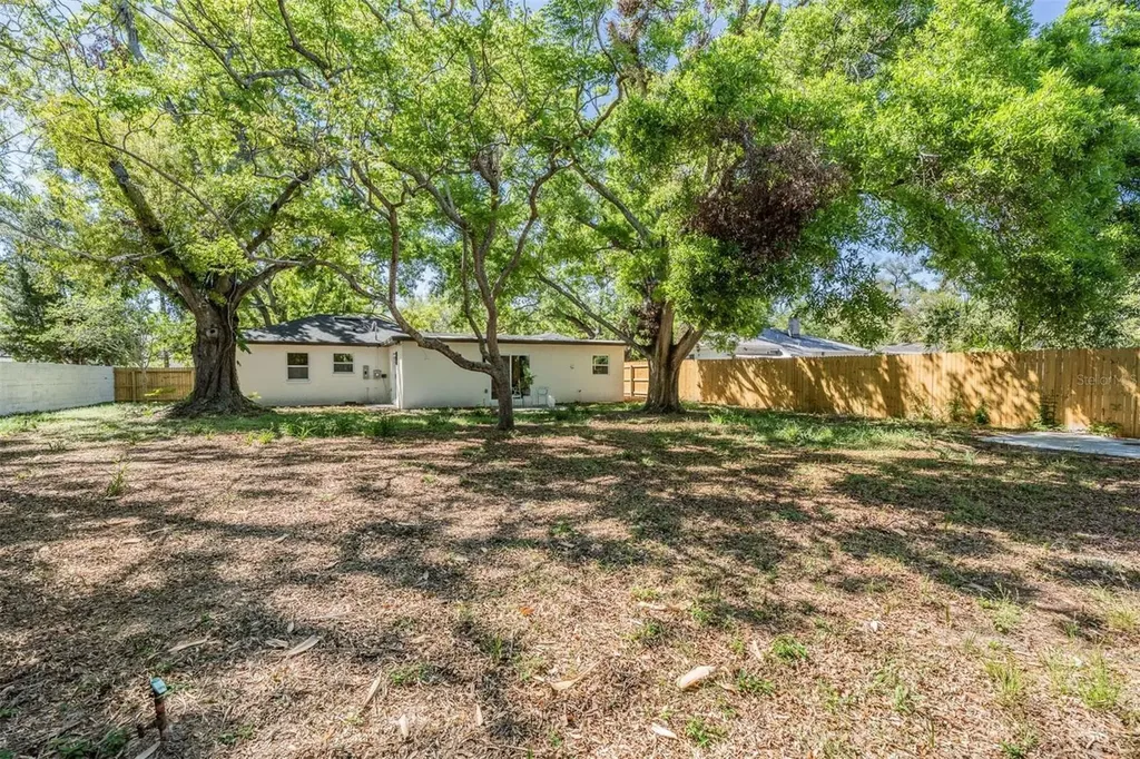 1104 S Lois Avenue Tampa FL 33629