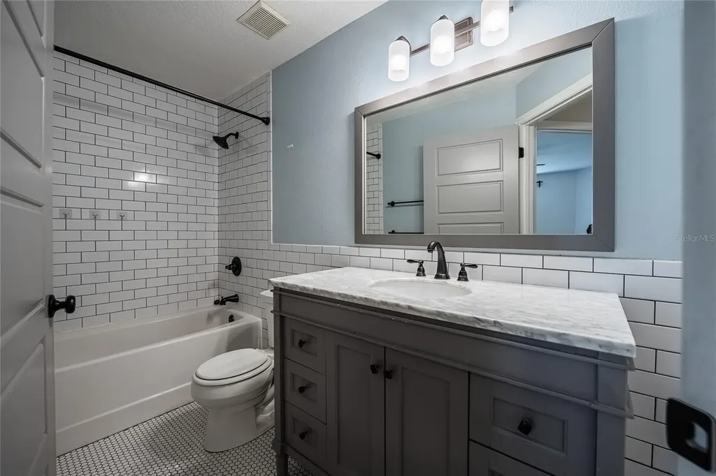 2025 Sylvester Road Lakeland FL 33803