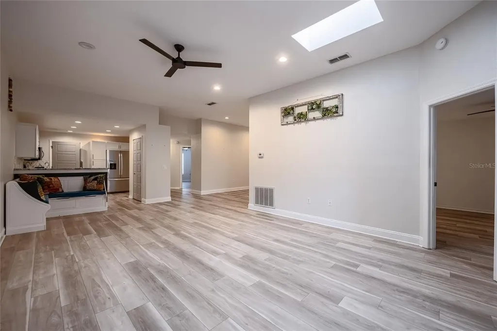 2025 Sylvester Road Lakeland FL 33803