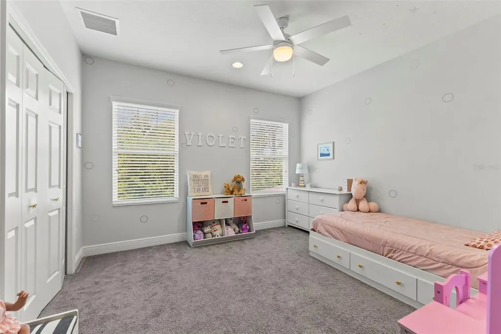 6334 Knob Tree Drive Lithia FL 33547