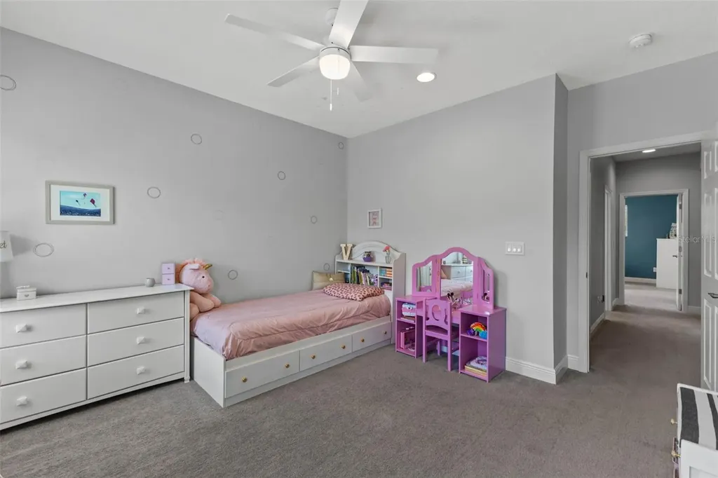 6334 Knob Tree Drive Lithia FL 33547