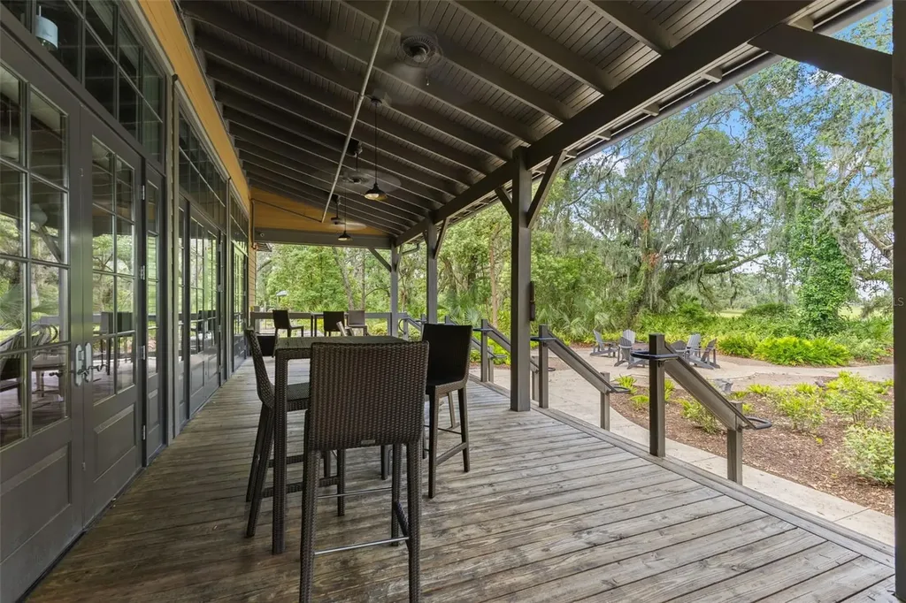 6334 Knob Tree Drive Lithia FL 33547