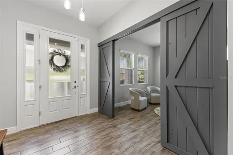6334 Knob Tree Drive Lithia FL 33547