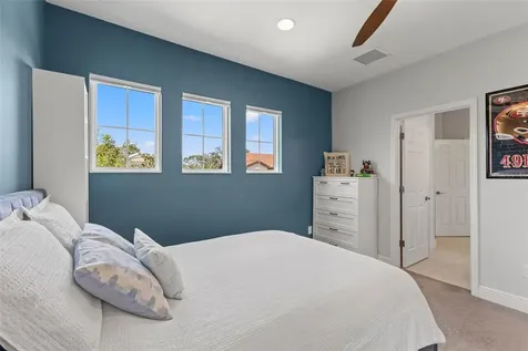 6334 Knob Tree Drive Lithia FL 33547