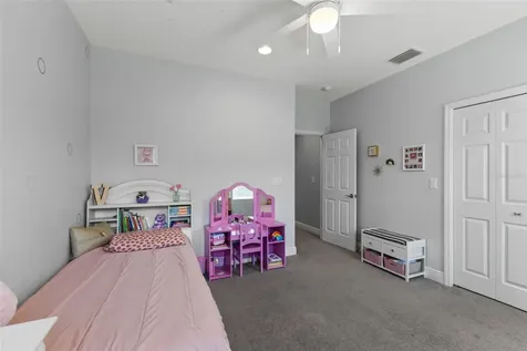 6334 Knob Tree Drive Lithia FL 33547