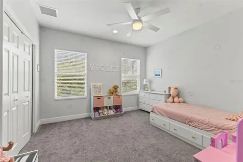 6334 Knob Tree Drive Lithia FL 33547