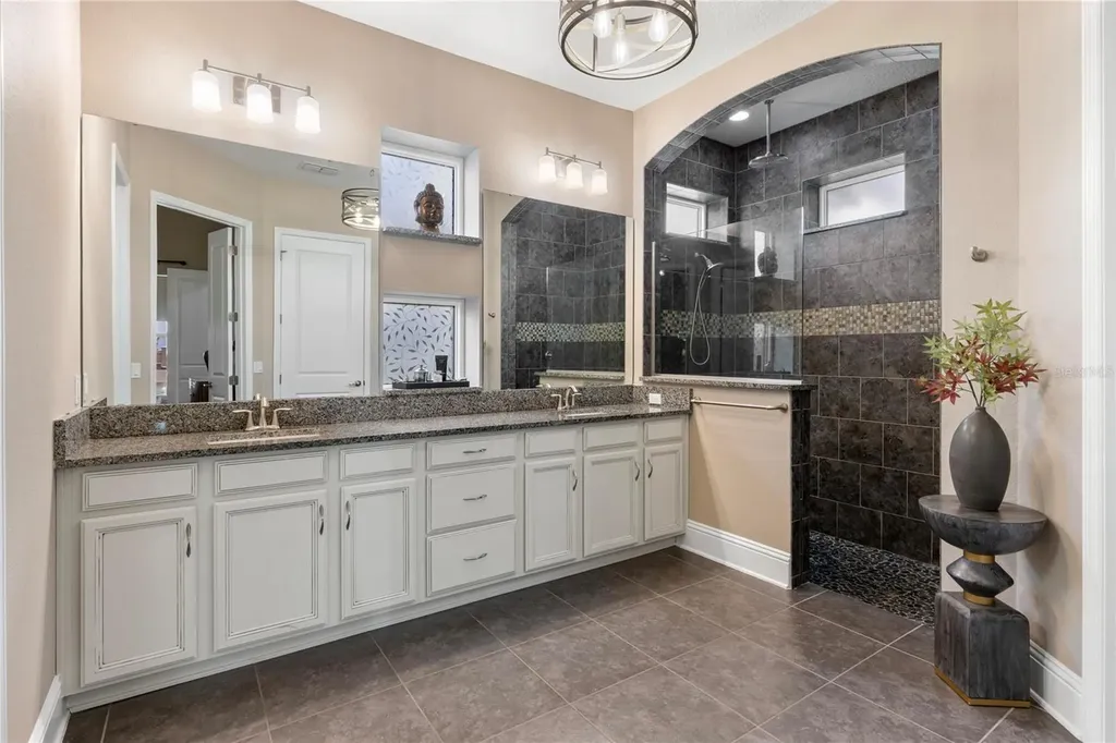 13041 Gabor Avenue Orlando FL 32827