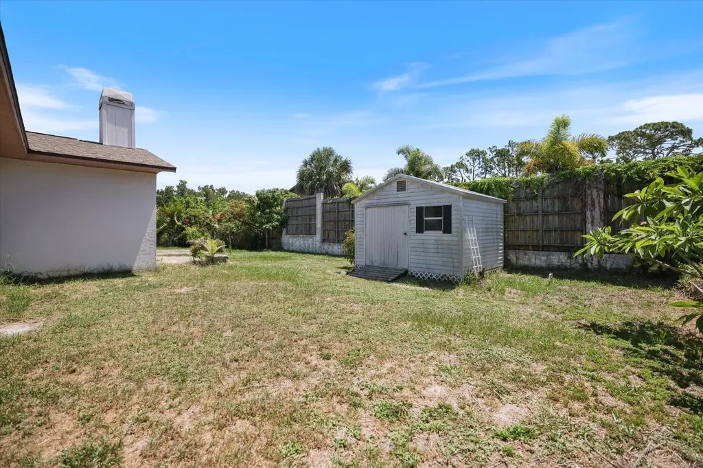 1236 Gayle Avenue Nokomis FL 34275
