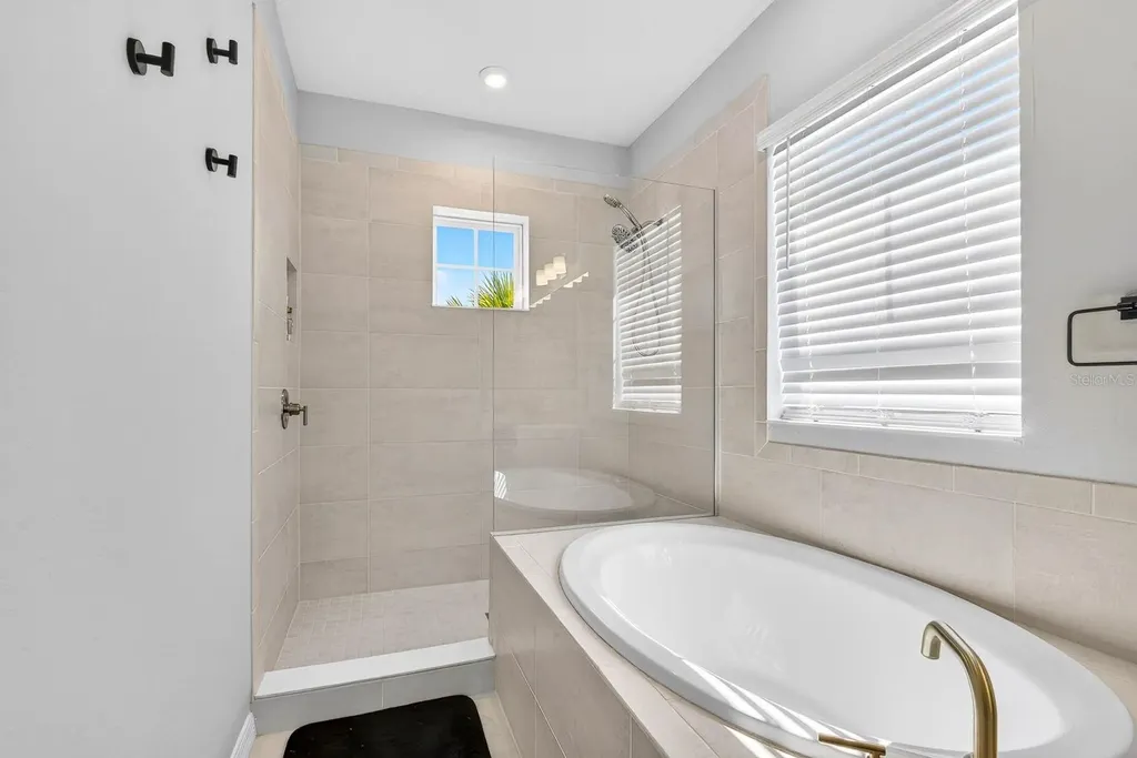 5825 Fieldmoor Court Palmetto FL 34221