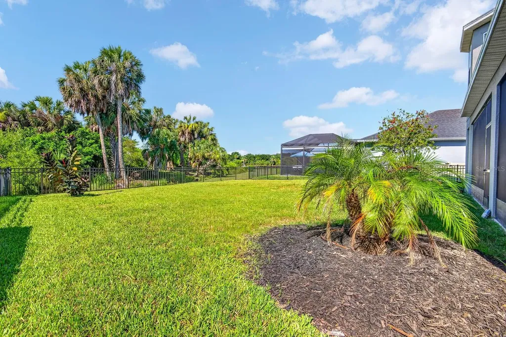 5825 Fieldmoor Court Palmetto FL 34221