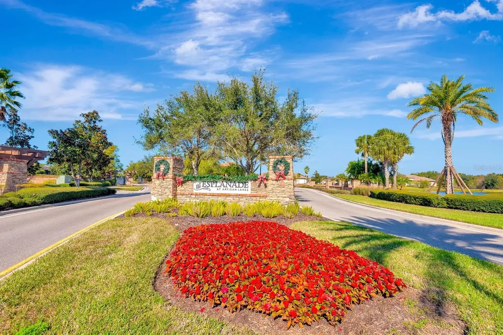 5825 Fieldmoor Court Palmetto FL 34221